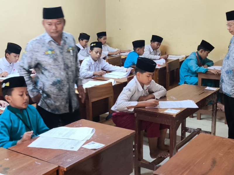 UJIAN SEKOLAH