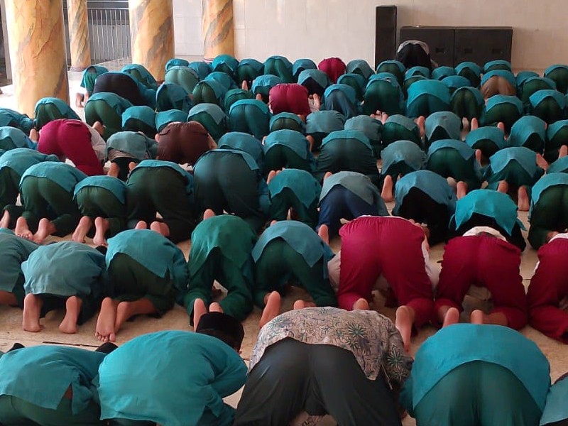 SHOLAT BERJAMA'AH