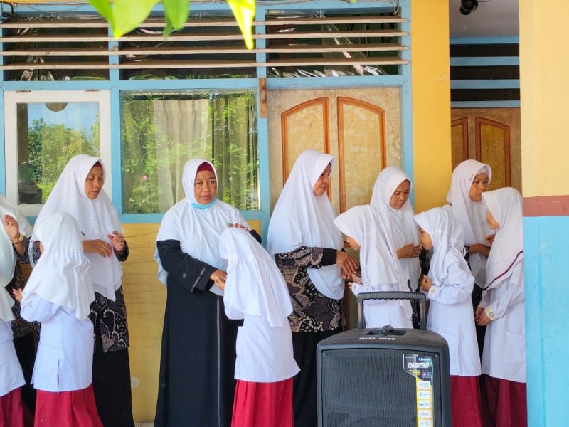 PEMBUKAAN KBM DAN HALAL BIHALAL